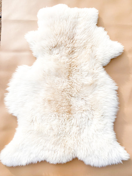 Do & Don'ts of Having a Sheep Rug
