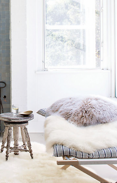 How to Refreshen Your Sheepskin Rug